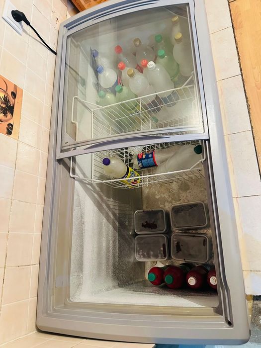 Продам Морозильник