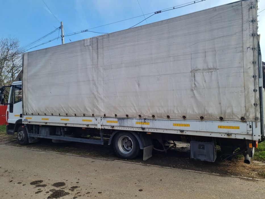 Vând Iveco Eurocargo 8.180  7,5 t cu lift an 2012, Euro 5