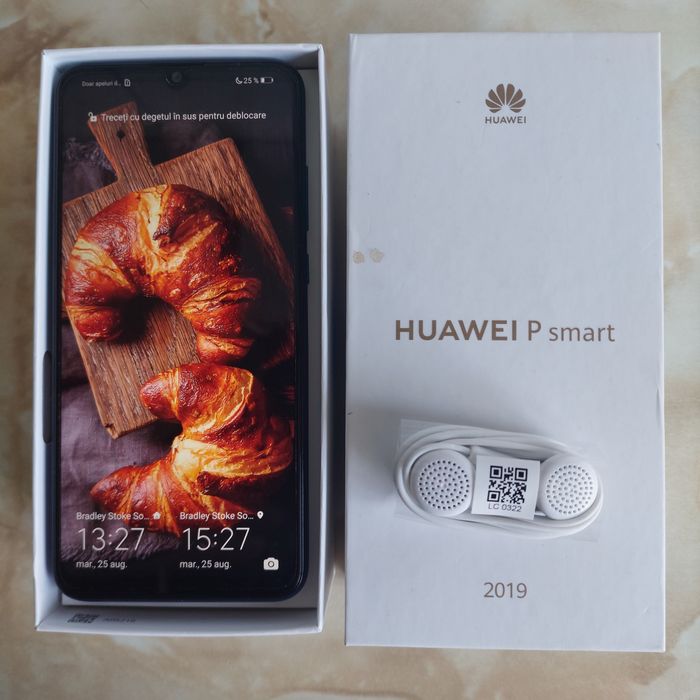 Vând Huawei P Smart 2019 albastru [impecabil la cutie] + țiplă //poze reale