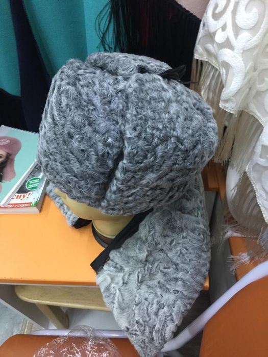 Ушанка каракулевая