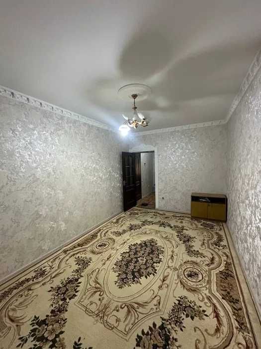 sergeli metro 2 xona qilingan 1-etaj srochno sotiladi q