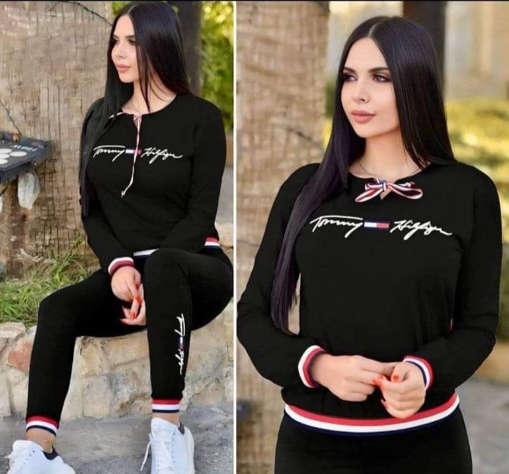 Дамски спортни екипи