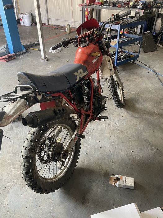 Honda xr200 4 timpi