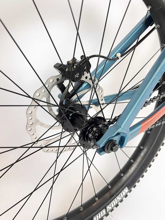 НОВИ цяло колело DRAG C1 TEAM ROCKSHOX Dirt Jump 26 Ц1 велосипед