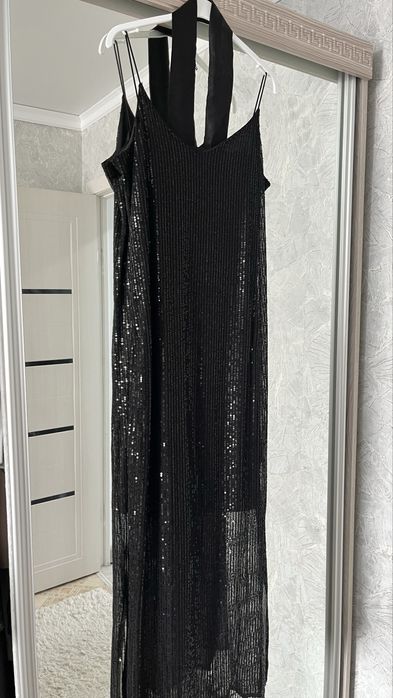 Продам Вечерное платье с паетками