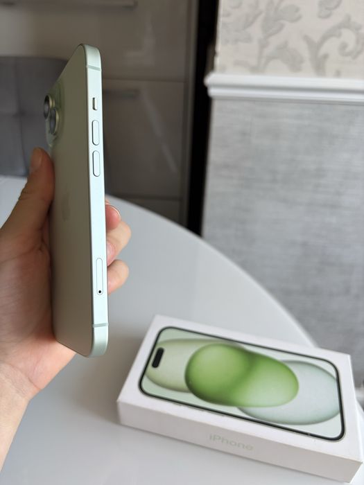 Apple IPhone 15 256гб