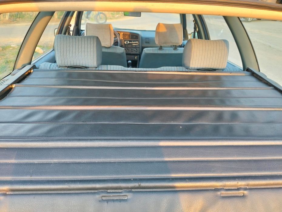 Продам Volkswagen Passat B3 (универсал)