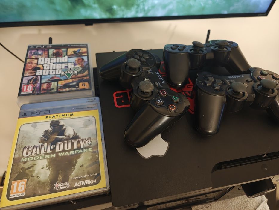 Consola ps3 slim sony