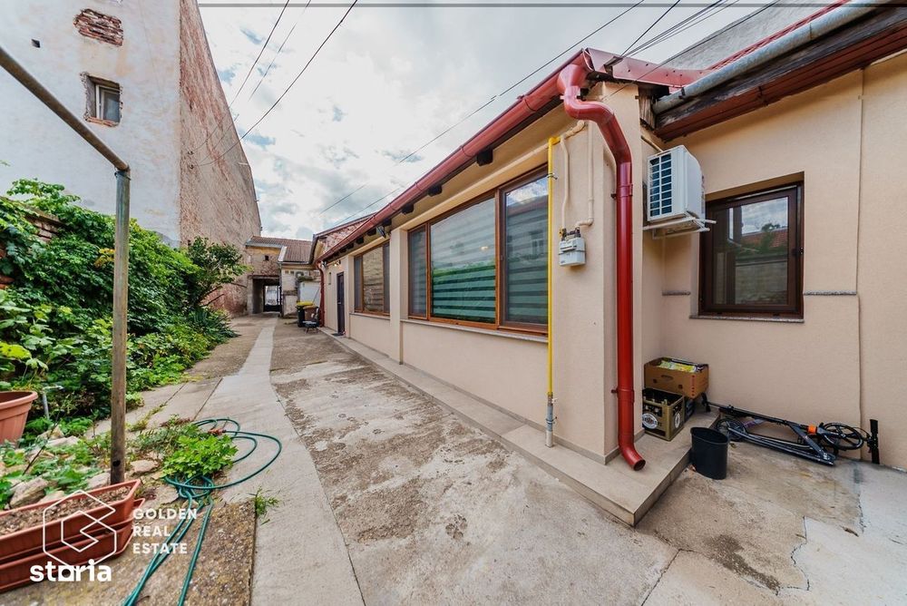 Apartament 2 camere la curte, spatios si renovat, Aradul Nou