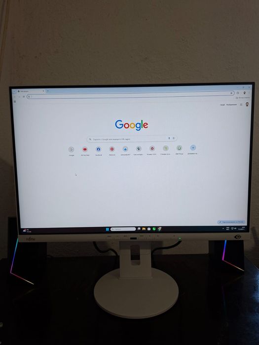 Монитор Fujitsu чисто нов