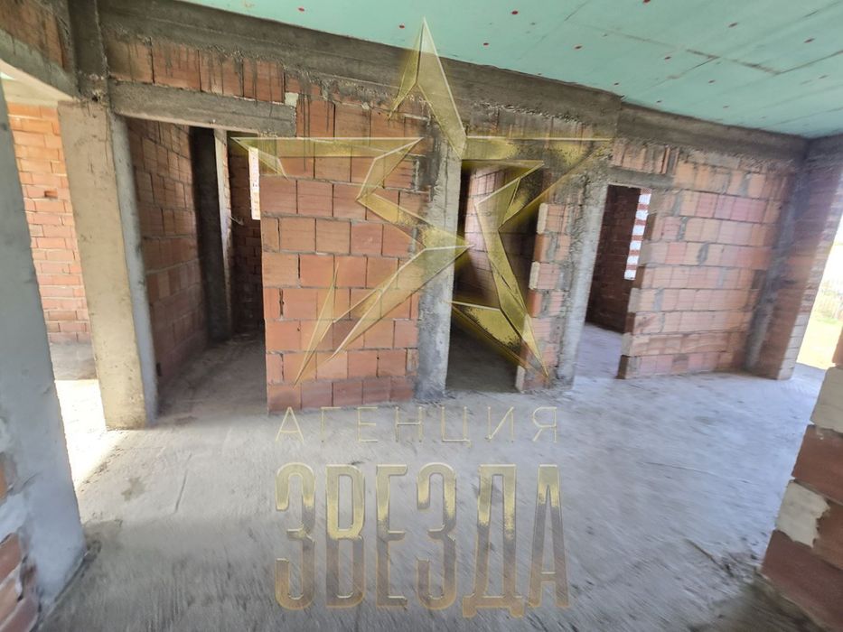 Продава се Къща в с. Йоаким Груево, Област Пловдив - 400 кв.м за 575 €/кв.м - Снимка #2