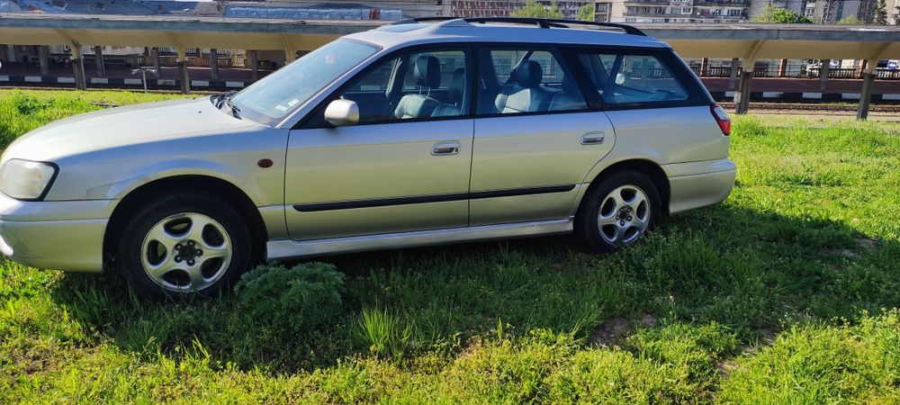 Subaru Legacy AWD комби

AWD, Комби