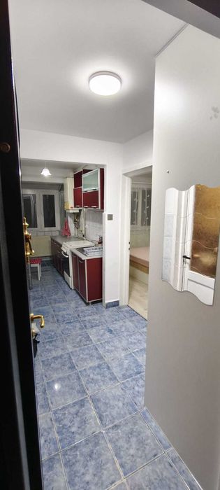 Închiriez apartament 2 camere cochet ultracentral zona linistita