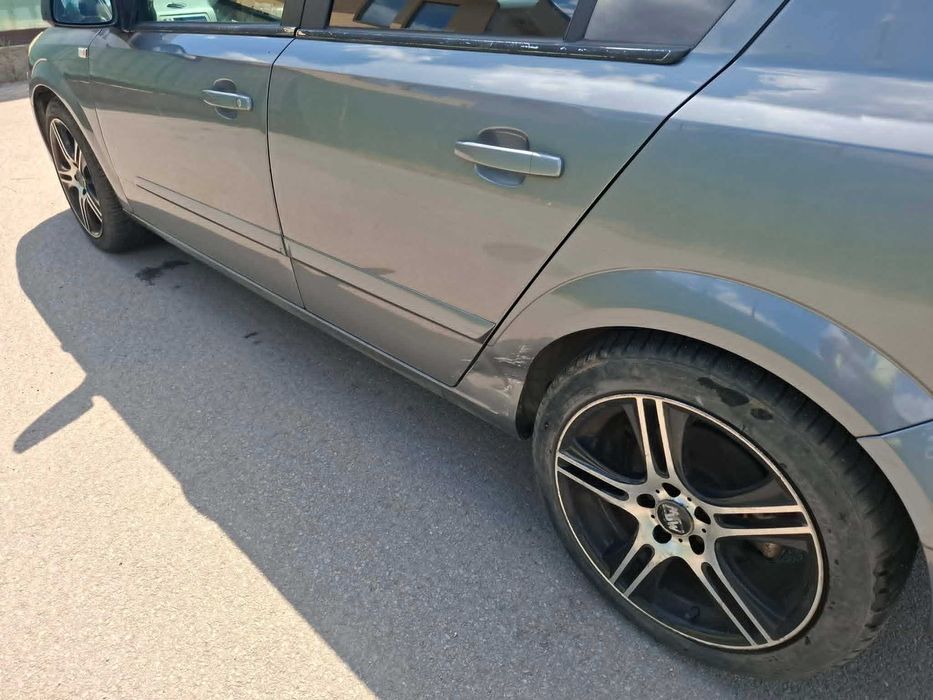 Opel Astra H продава