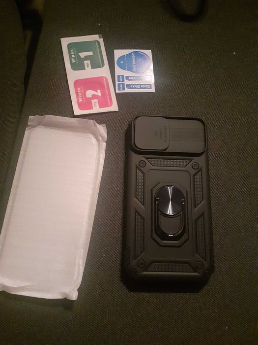 IPhome 15  кеис ударо устойчив