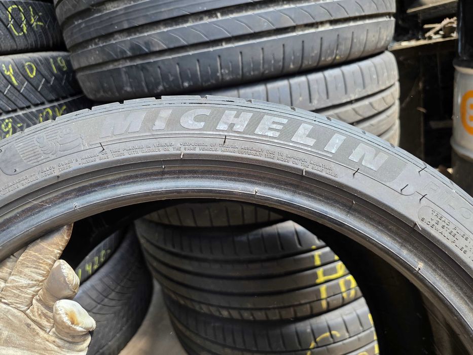 2бр Летни гуми 275 35 20 - Michelin Runflat