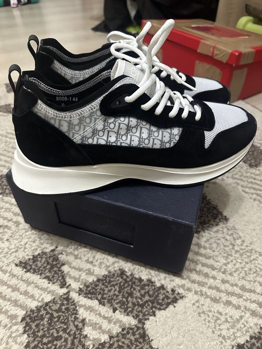 Dior B25-runner 44