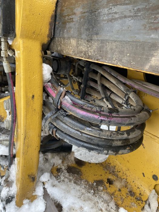 Продам Кат 422 ф