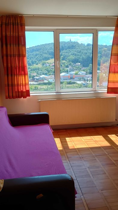 Apartament 3 camere,decomandat