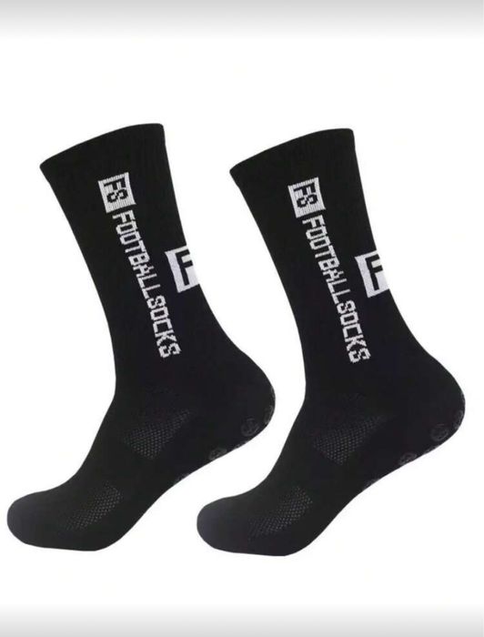 Футболни чорапи антислип – комфорт и стабилност на терена