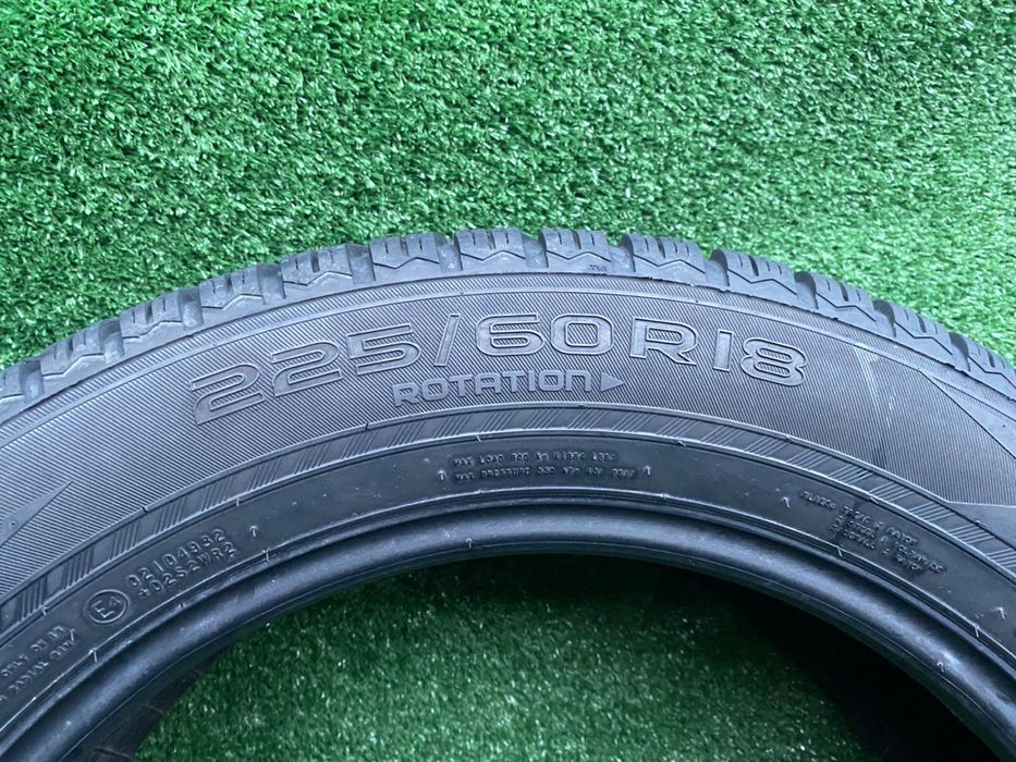 Set 2 anvelope Iarna Nokian Tires WR SUV 4 225 60 R18 6,8mm Dot 1719