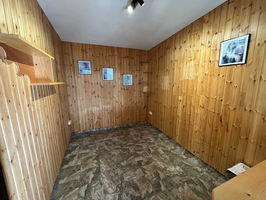 Прекрасна къща за продажба в село Овощник – готова за обзавеждане