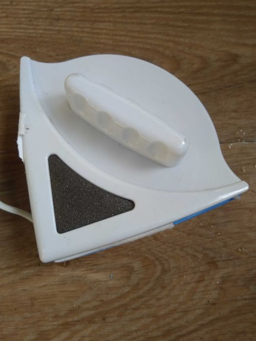 Уред за почистване на прозорци