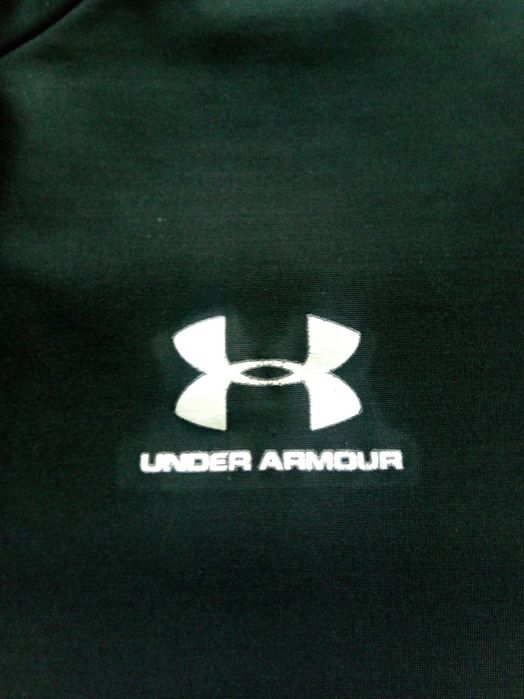 Under Armour - черна, синя, сива
