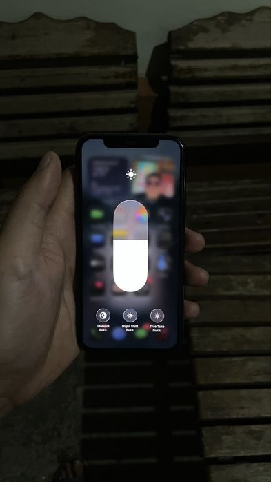 Iphone 11 pro yaxshi holatda