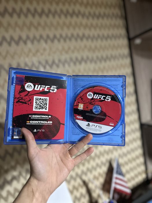 Mortal Kombat 1 UFC5 It takes Two God of War  PS5 Диски