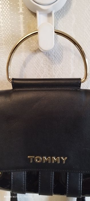 Tommy Hilfiger дамска чанта
