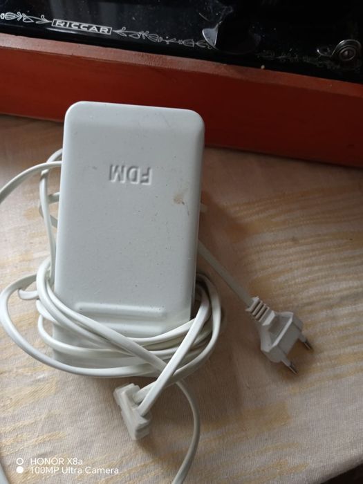 Швейная машина продается