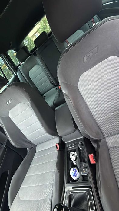 Volkswagen golf Vll R LINE