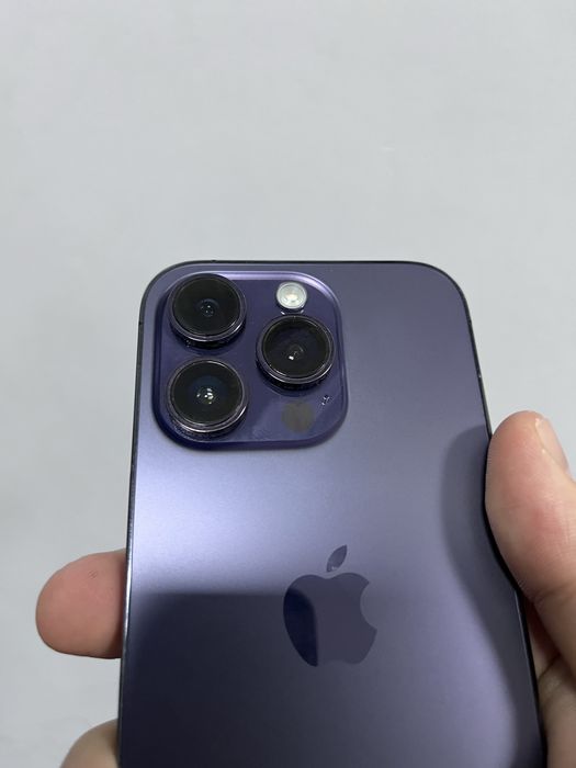 Продам iPhone 14 Pro