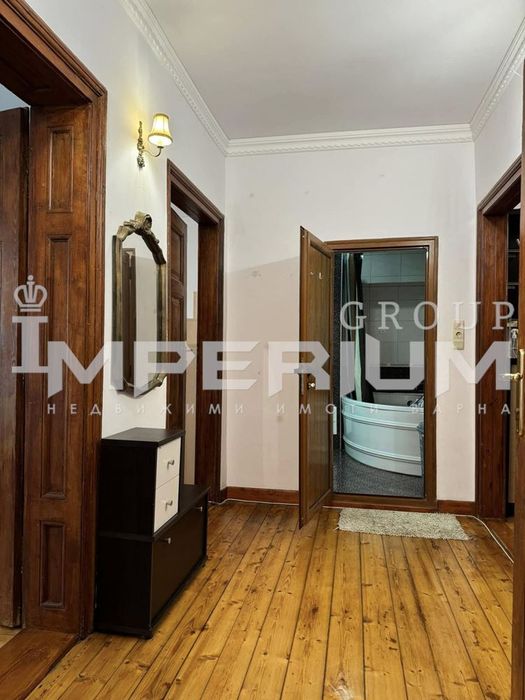 Дава се под наем Тристаен апартамент в Варна, Център - 88 кв.м за 648.21 € - Снимка #9