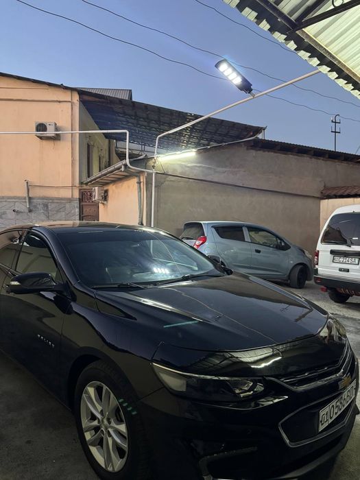 Chevrolet Malibu 2