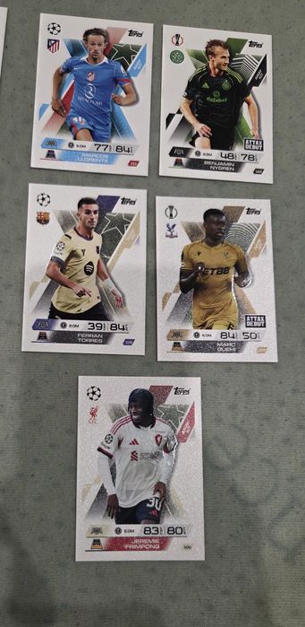 Продавам Футболни Карти MATCH ATTAX EXTRA 2026