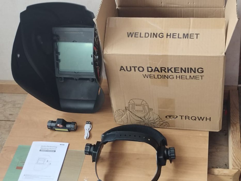 Продам Сварочный шлем