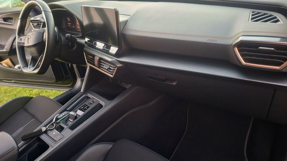 Продавам Cupra Formentor 2.0TDI 150PS 4X4