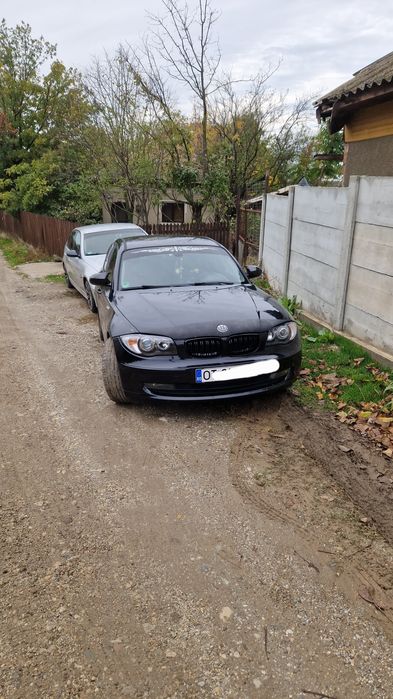 Vând sau schimb BMW 118D
