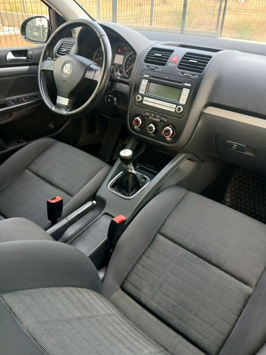 Vw Golf _1.4 _Mpi model Tour