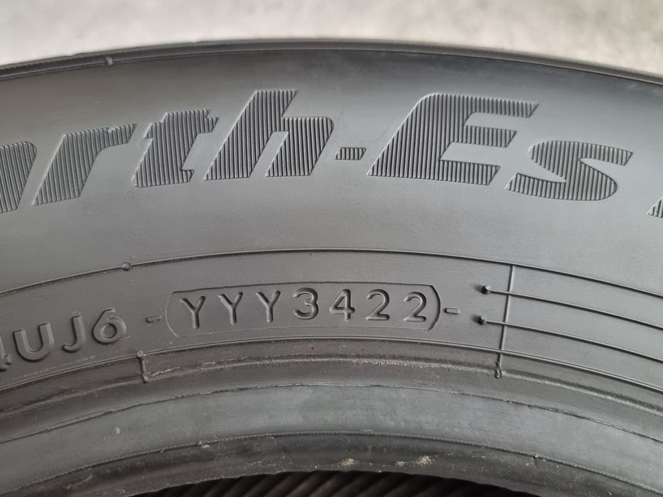 185/70/14 Yokohama 2Броя: 90€ 7мм