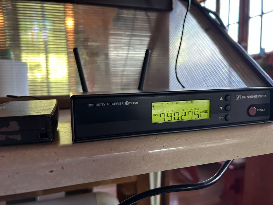 Sistem wireless Sennheiser ew 100  ptr instrumente