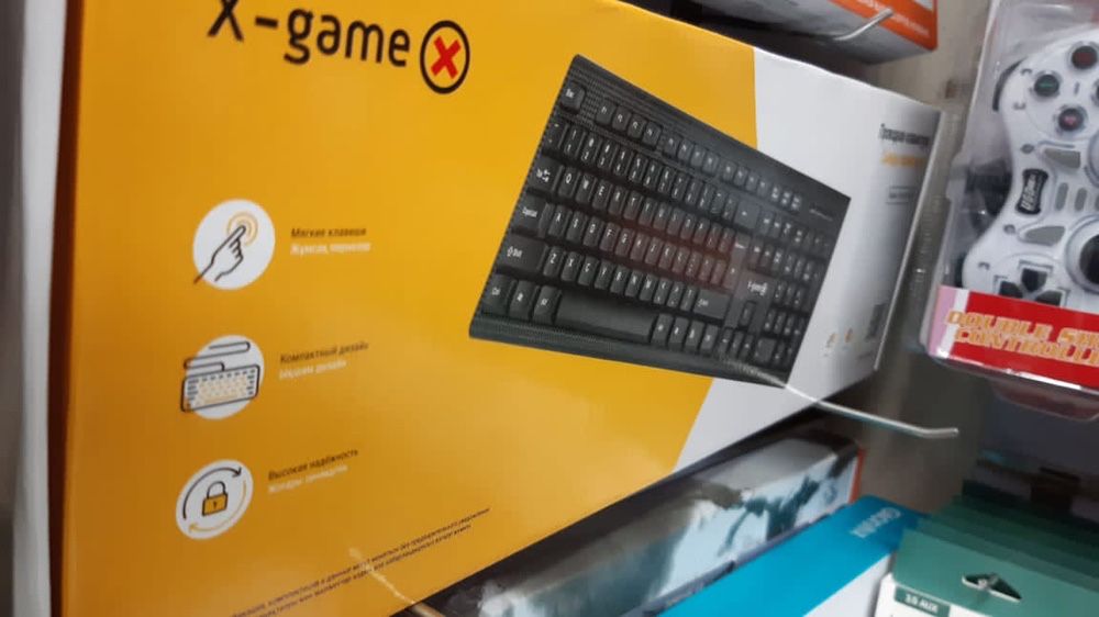 Клавиатуры, мышки, коврики.