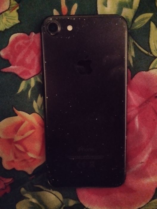 Iphone 8 ёмкость 66% и Oppo a83 обмен