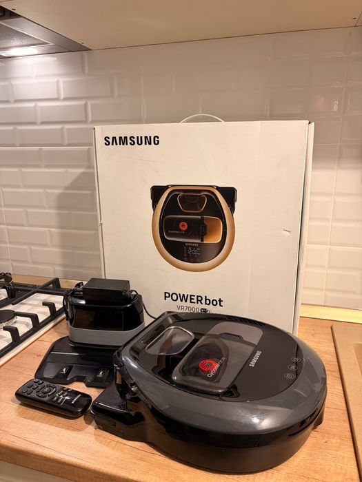 Aspirator robot inteligent SAMSUNG Powerbot VR7000, Wi-Fi