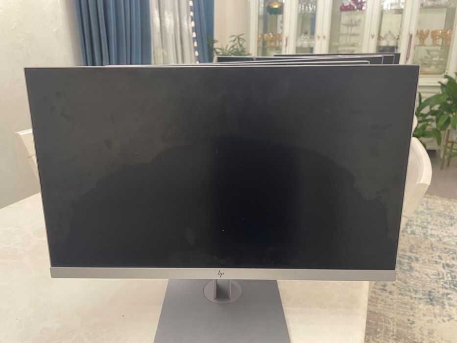 Мониторы 7 штук