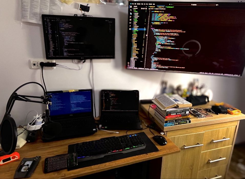 Servicii - Programator FullStack Developer \creeare site uri aplicatii