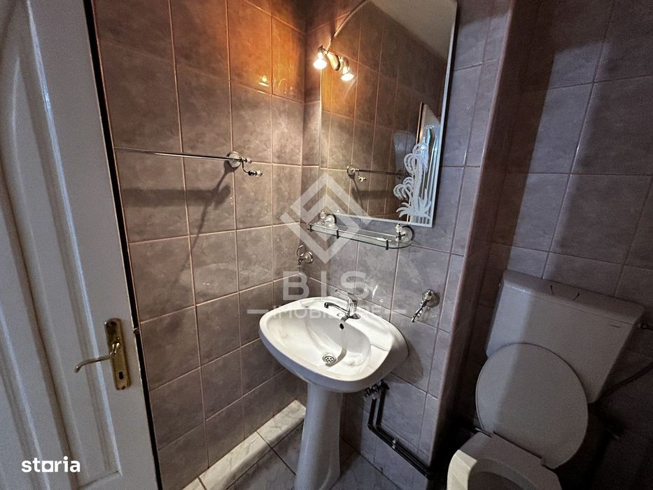 Chirie apartament 4 camere – Strada Pârcălabului