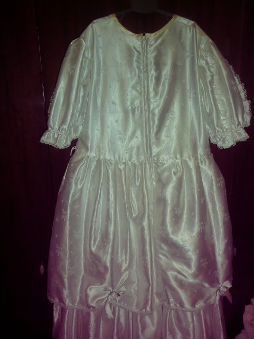 НОВА официална рокля, подходяща за шаферка и др.